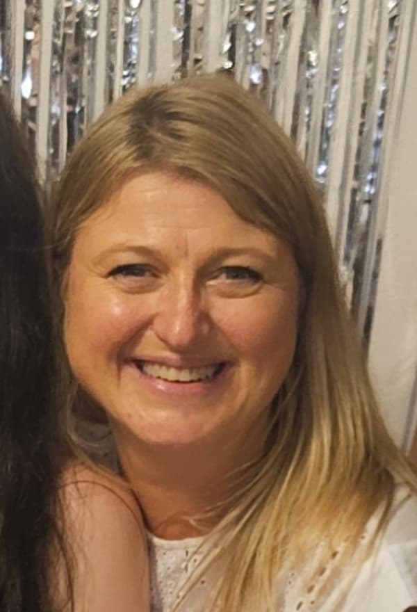 Alejandra Pochintesta