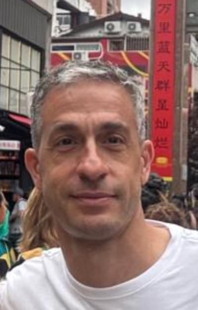 Gustavo Walsamakis