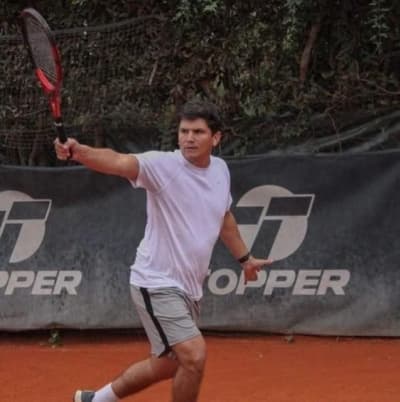 Hugo Rosales Urrestarazu