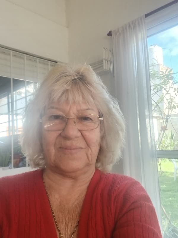 Estela Avalos