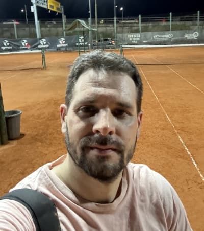 Julian Saravia